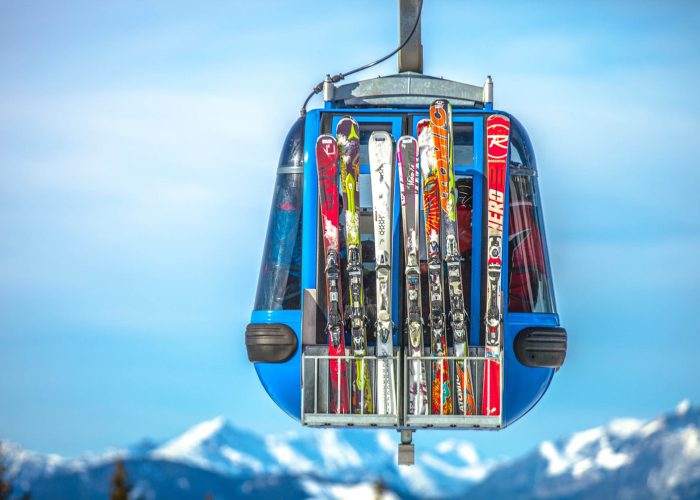 skis on lift
